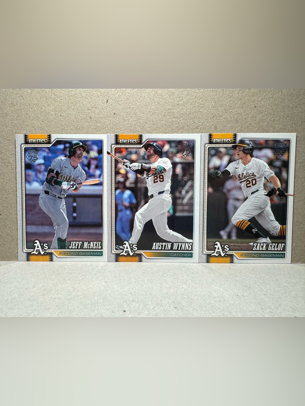 NUMBERED Rickey Henderson. Athletics Baseball Cards Lot of 10 - Picture 4 of 11